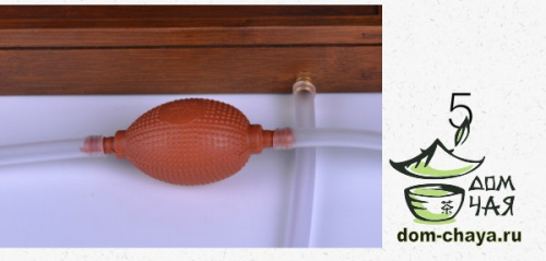 Груша с трубкой для слива Чабани