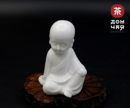 Фигурка Фарфор «Мальчик»