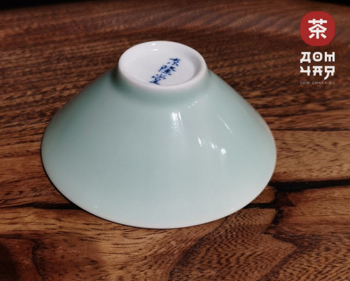 Пиала, Фарфор Селадон «Карпы» 60 мл