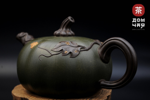 Авторский Исинский чайник "Тыква", Зеленая глина SHQ #684, 350мл.